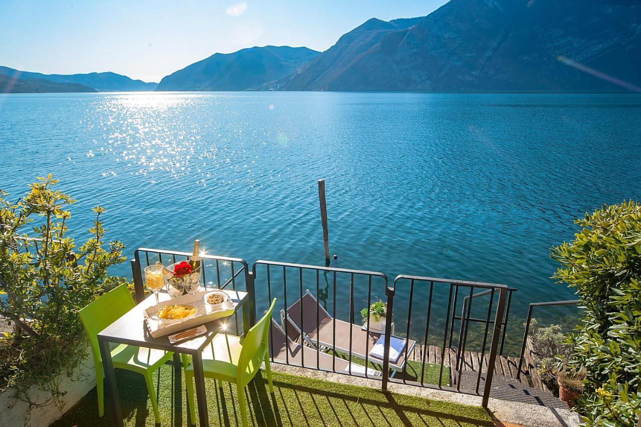 The Pier On The Lake Marone Bagian luar foto