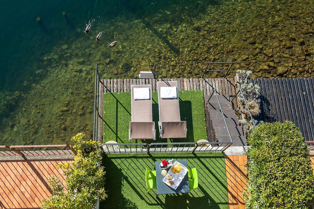 The Pier On The Lake Marone Bagian luar foto
